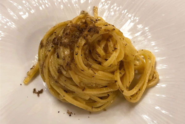 Pasta al tartufo perugia Pasta al tartufo perugia