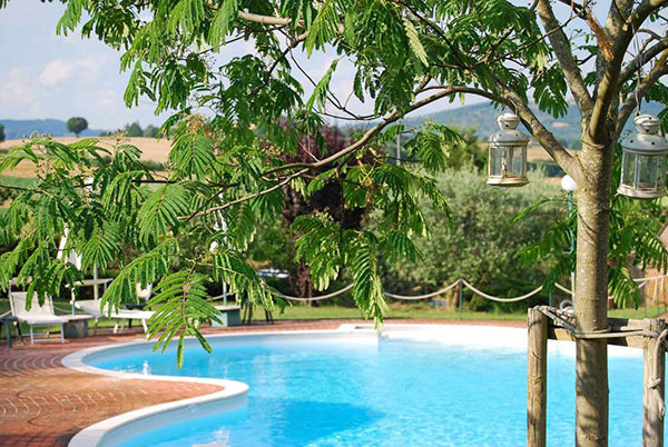 Pool and restaurant - Il Poeta Contadino